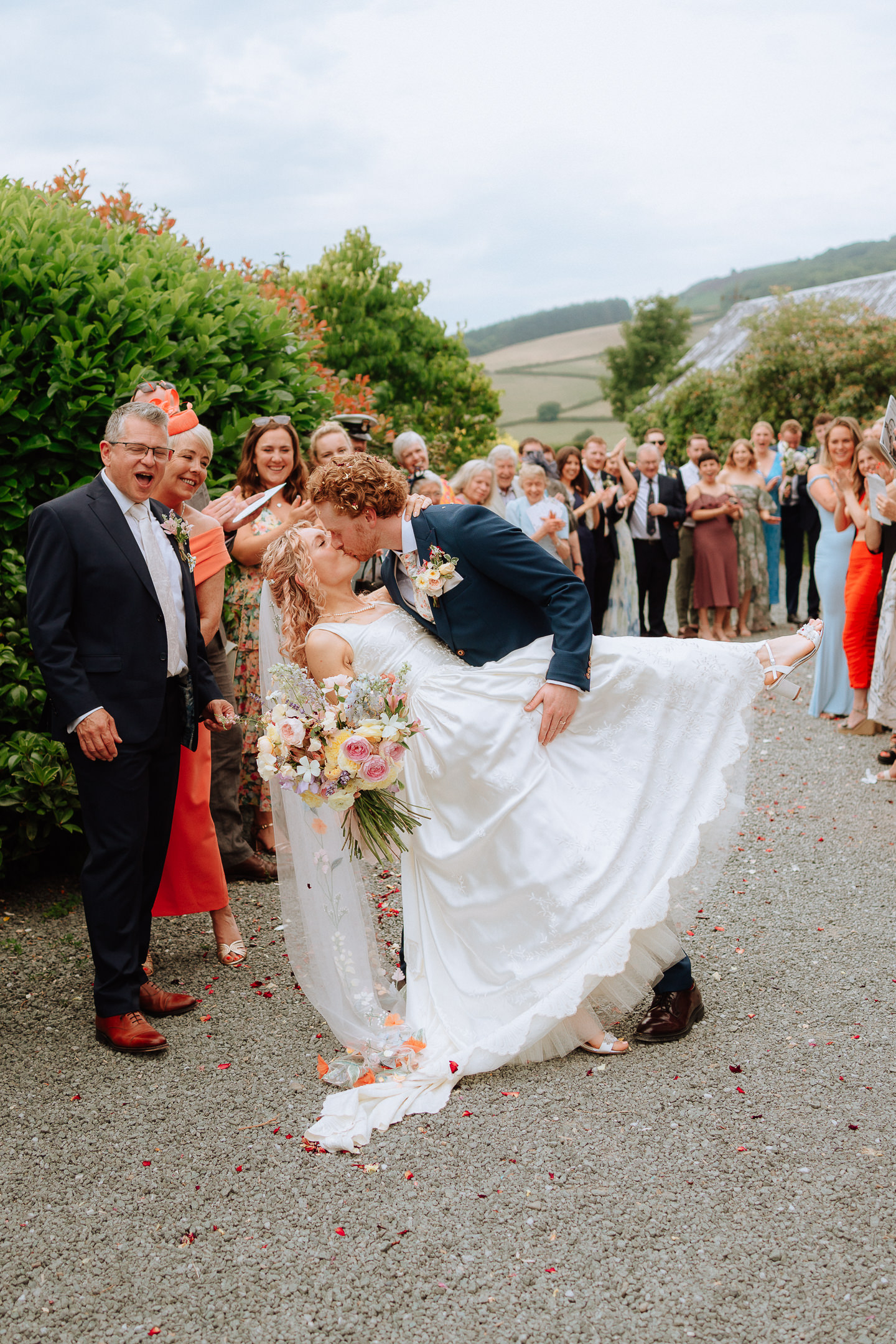 WILDE LODGE WEDDING PHOTOGRAPHY POWYS WALES 011 WILDE LODGE WEDDING PHOTOGRAPHY POWYS WALES 011